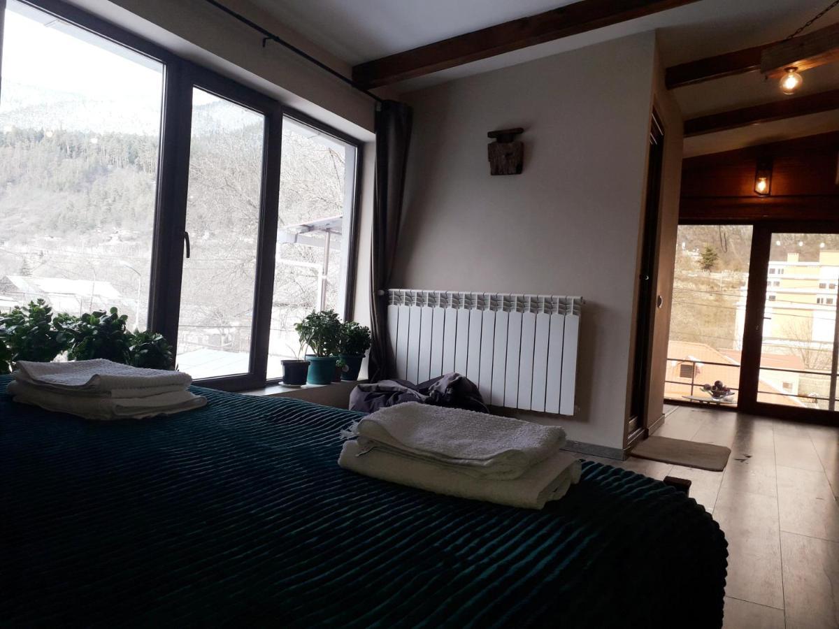 Holiday Home Borjomi Exterior photo