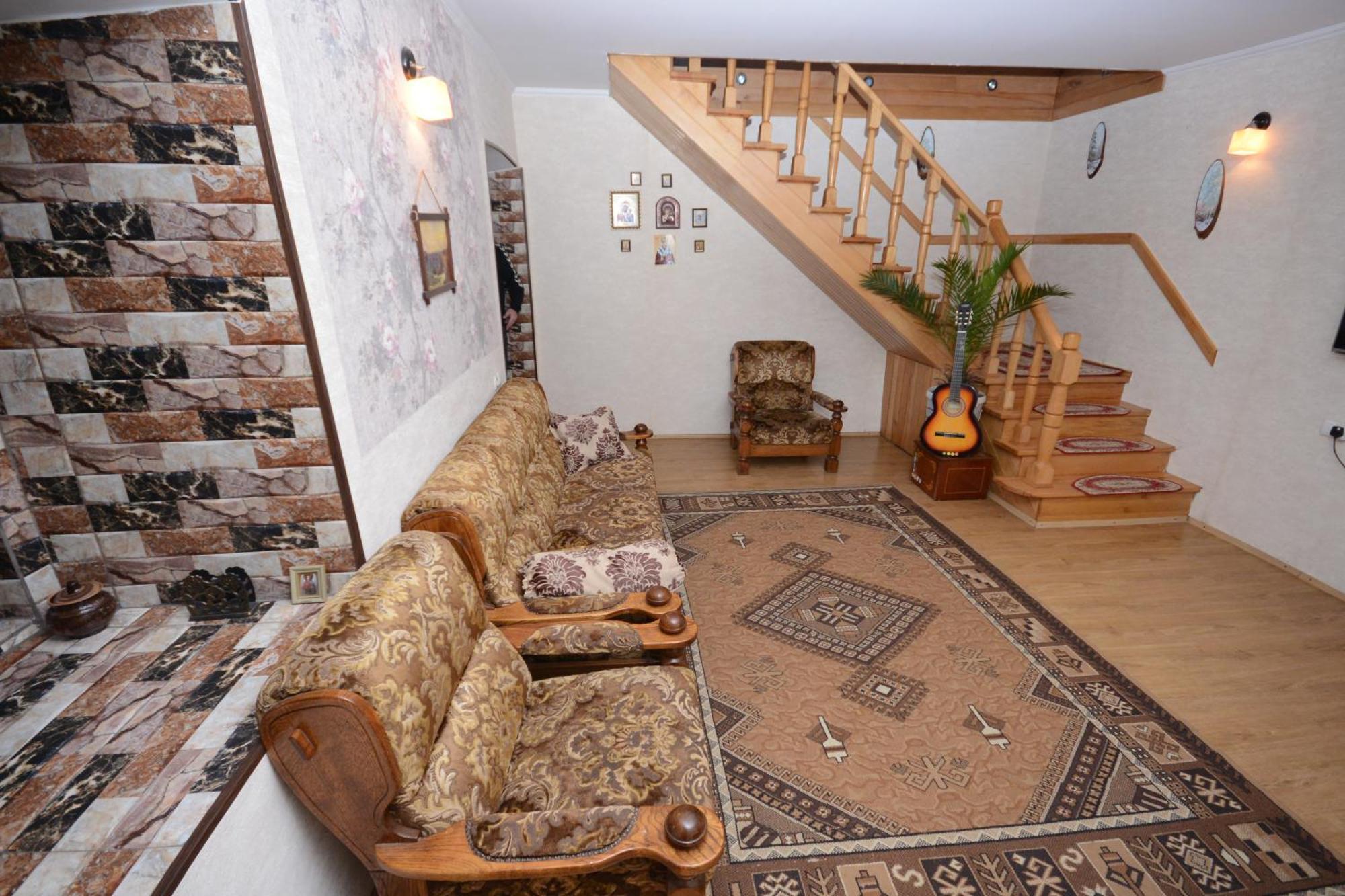 Holiday Home Borjomi Exterior photo